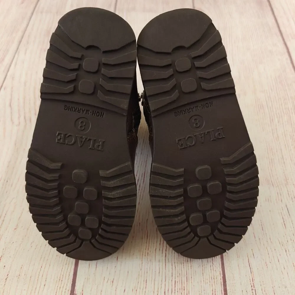 The Children's Place Boys Faux Leather Boots Brown sz 8